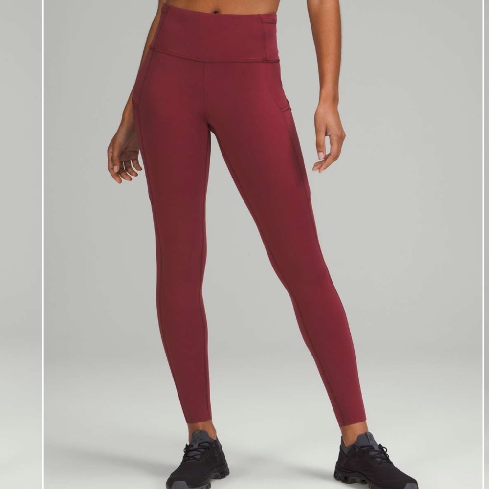 Lululemon Fast and Free High-Rise Tight 28" Brushed Nulux
Mulled Wine womens 14